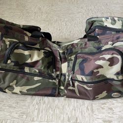 30” Rolling Luggage 