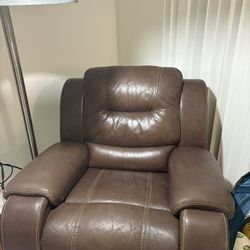 Brown Leather Recliner Chair – Comfortable, Works Perfectly