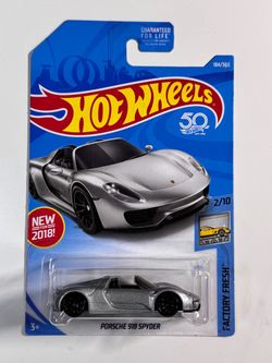 Hot Wheels Porsche 918 Spyder Die-Cast Car