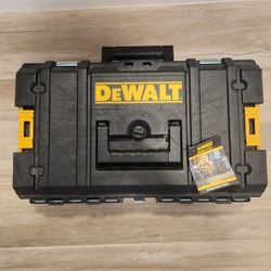 BRAND NEW DeWalt Heavy Duty Tool Storage Hard Case