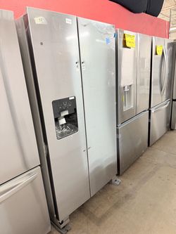 Stainless Steel Side-by-Side Refrigerator with Ice Dispenser