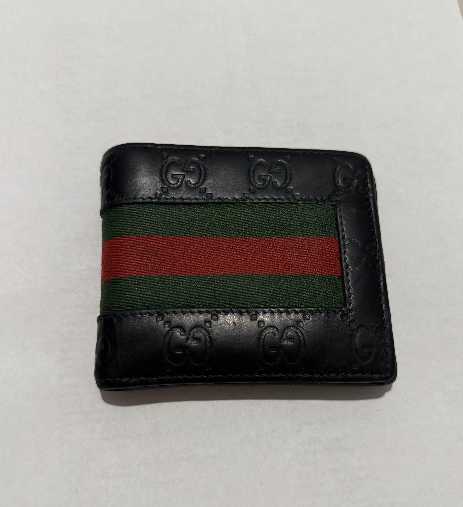 Gucci GG Supreme Bifold Wallet