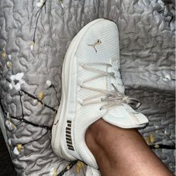 Women’s Shoes SIZE 8
