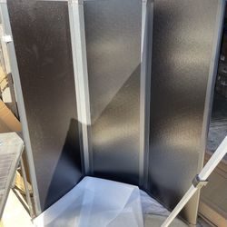 Tri Fold Hard Bed Covers For Silverado / Sierra / Tacoma