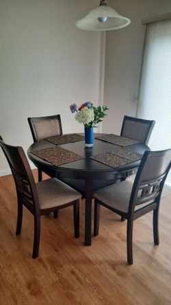 Round Dark Wood Dining Table with 4 Chairs