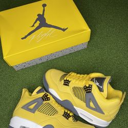 Air Jordan 4 “Lightning”