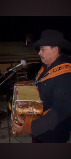 Grupo norteño para cuando se le ofrezca