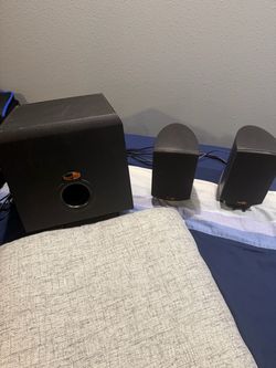 Klipsch 2.1 Speaker System with Subwoofer
