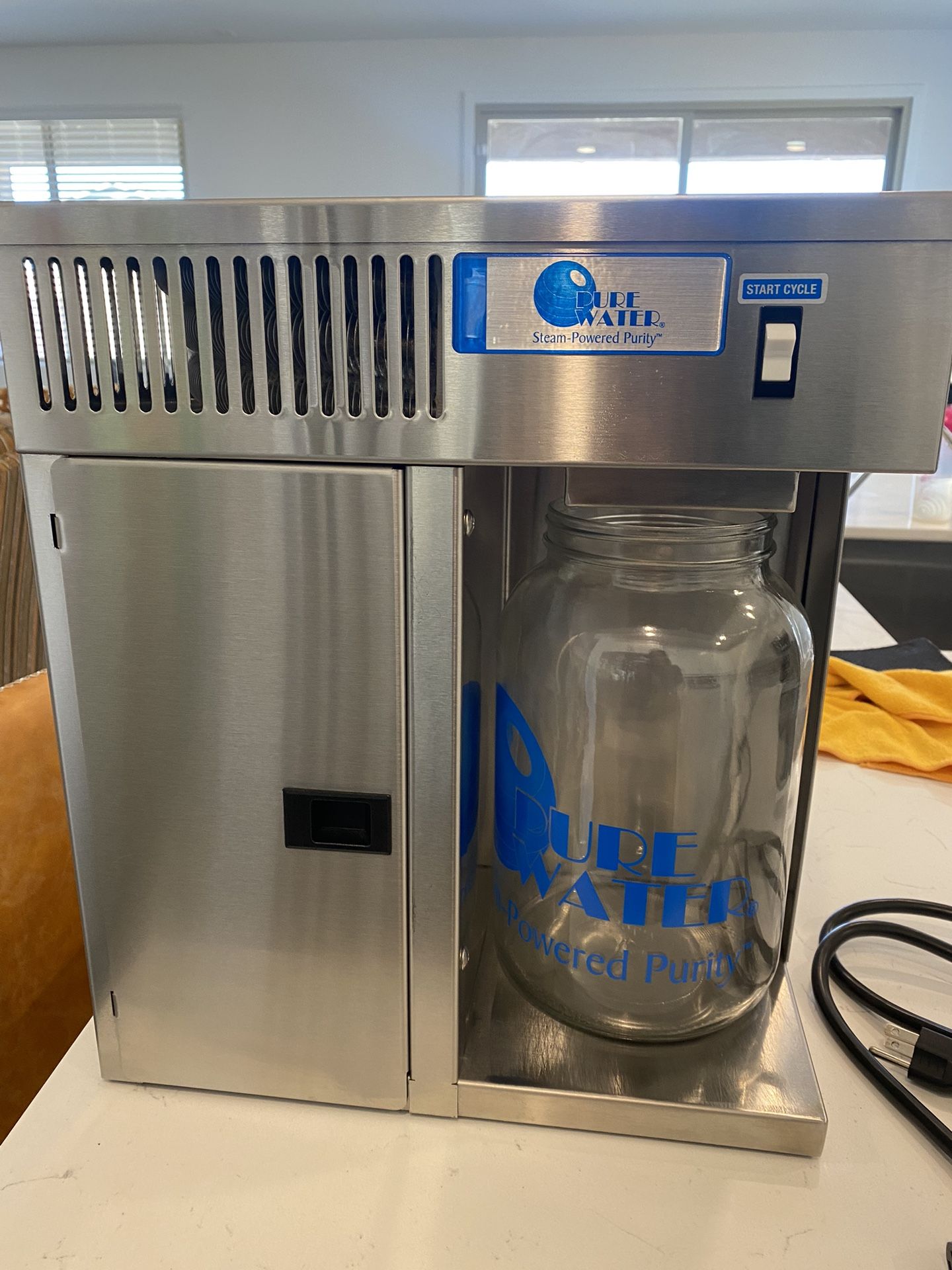 Pure Water Mini Classic CT Countertop Distiller
