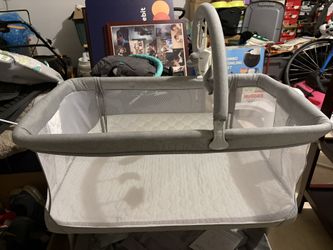 Portable Gray Bassinet