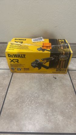 DEWALT 20V MAX* XR Brushless Cordless Angle Grinder