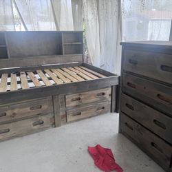 Trendwood Captains Bed And Four Drawer Chest In Driftwood Gray