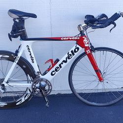 Cervélo P2C Carbon Triathlon Bike – Medium – 3T Components