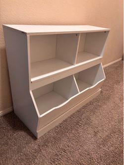 Toy bin/ storage