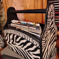 Magazine Holder 
