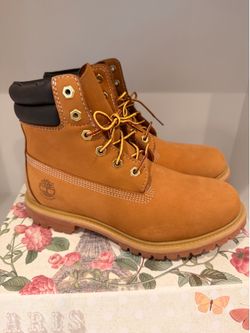 TIMBERLAND PREMIUM 6 IN LACE WATERPROOF WHEAT size 8.5