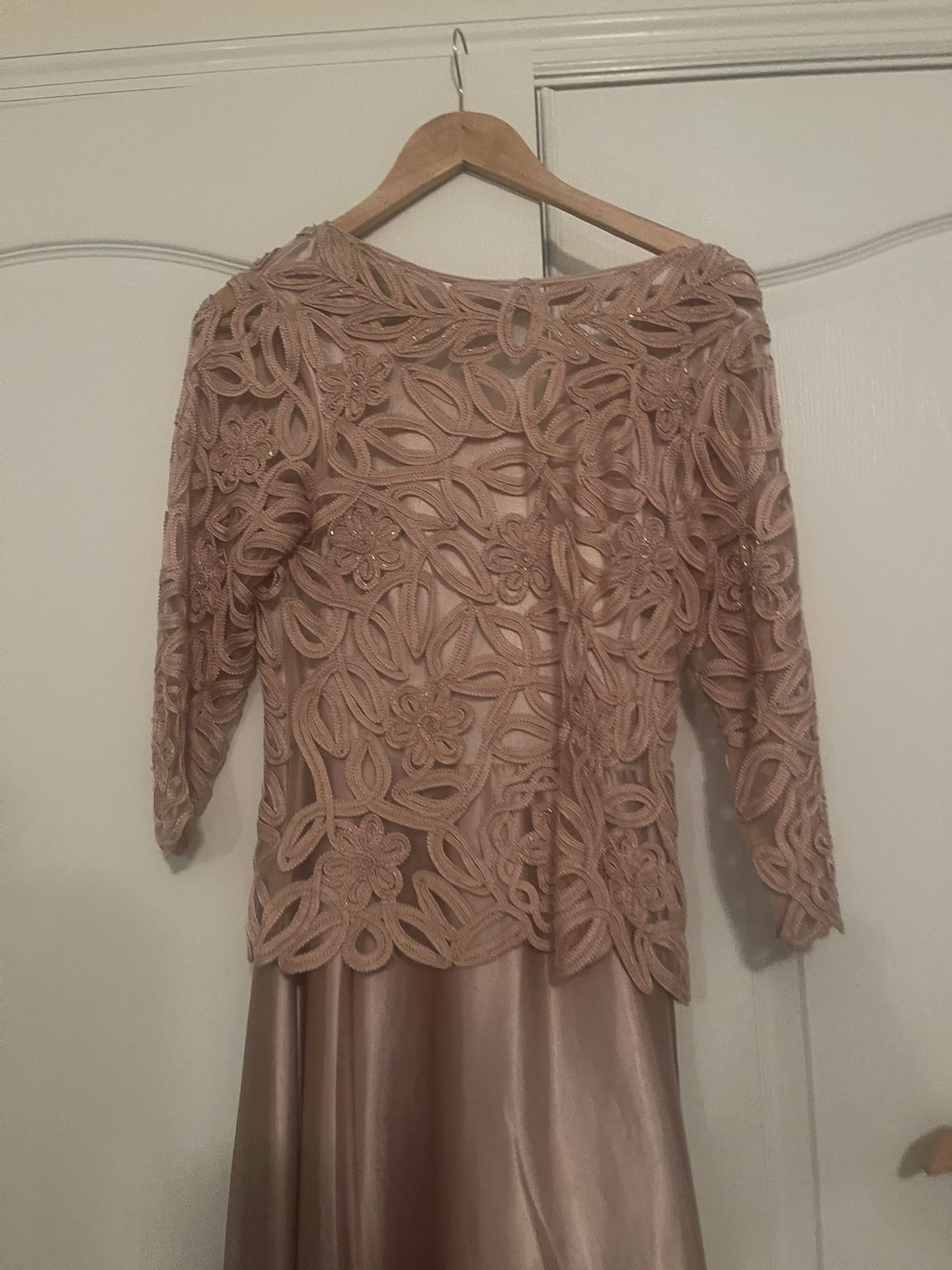 Formal Party Prom Dress Worn Once S Fits Size 2 Or 4