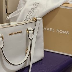 White Michael KORS HAND BAG
