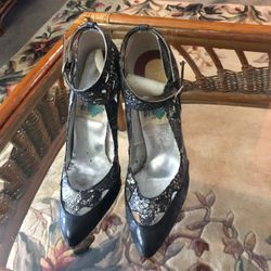 Vintage  Previa Heels