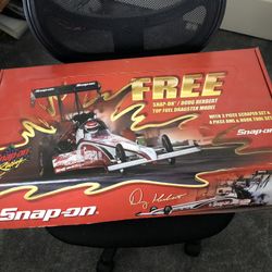 Doug Herbert SnapOn Dragster Model