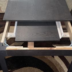 Extendable IKEA Kitchen Table 