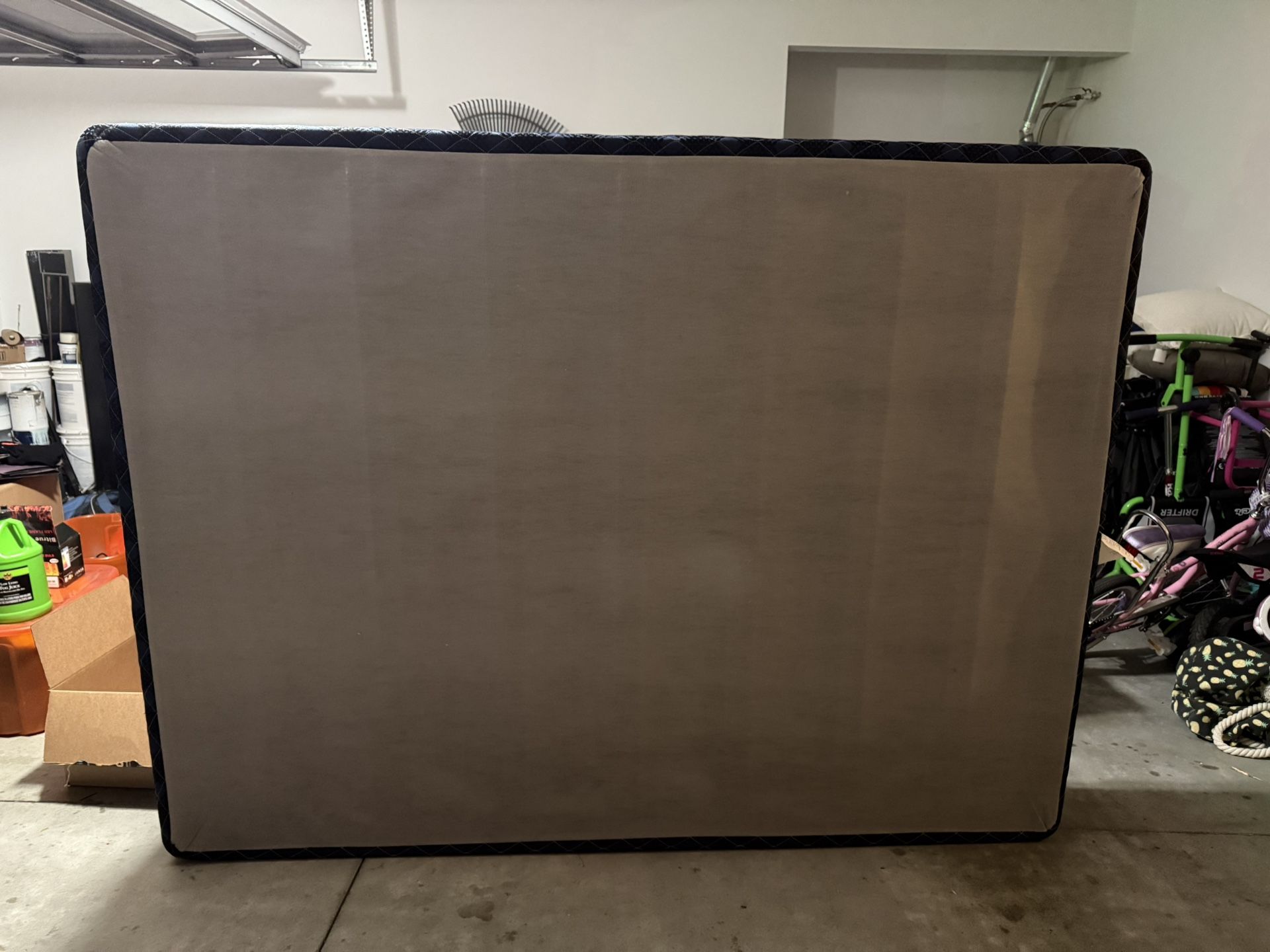 BOX SPRING