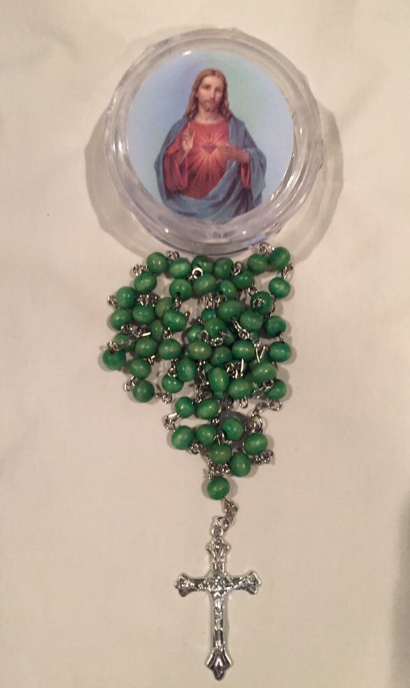 Beautiful Large Wooden Green Rosary With Storage Container.