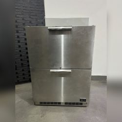 DCS Outdoor Refrigerator, Stainless Steel - Like New – Moreno Valley, CA