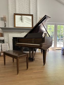 Free Grand piano - delivery available