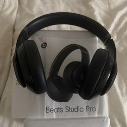 Beats Studio Pro