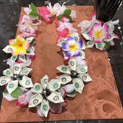 Lei And Bracelet