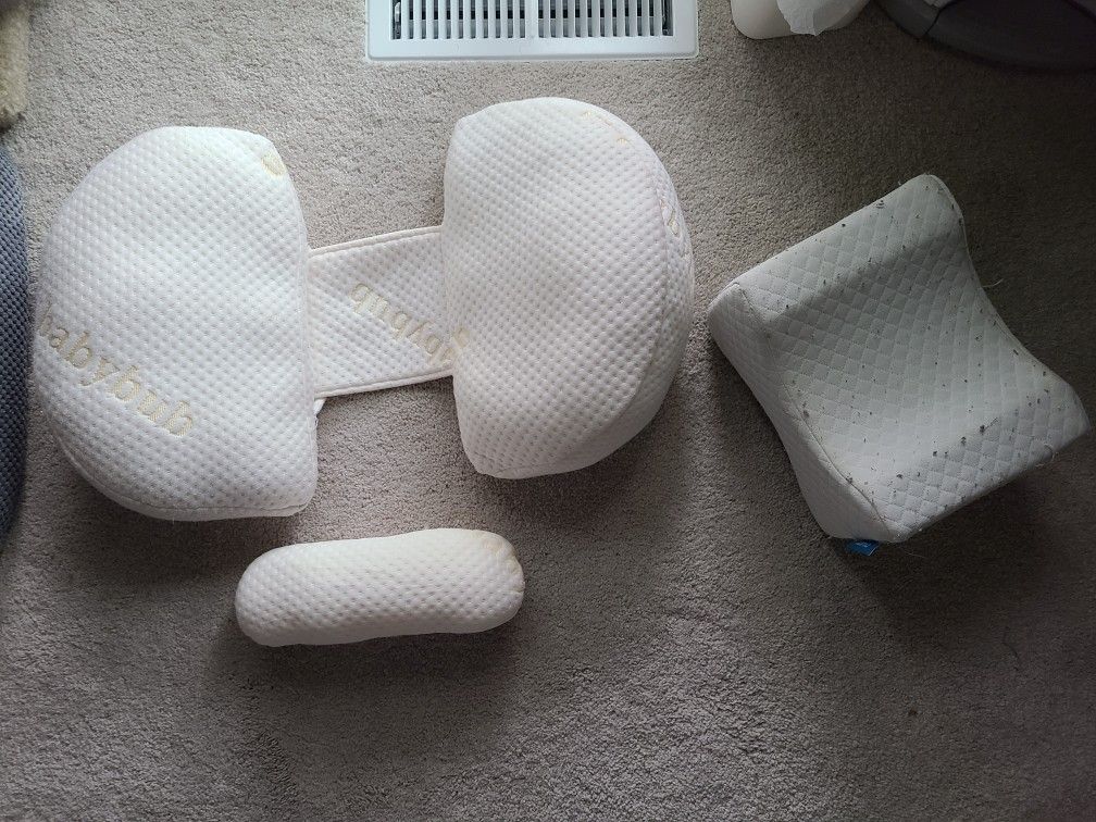 Small Maternity Pillow (Baby Bub), Leg Pillow