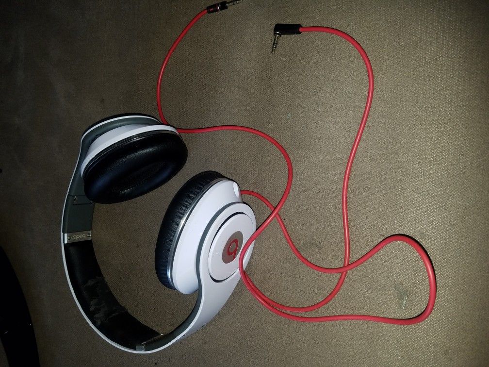 Beats studios