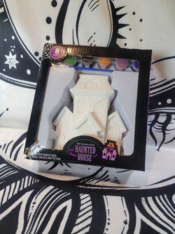 Paint Your Own Haunted House
