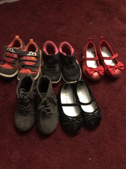 Toddles shoes size 5