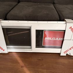 Milgard Tempered Window  46x15.5