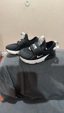 Nike Air Max Size 9c