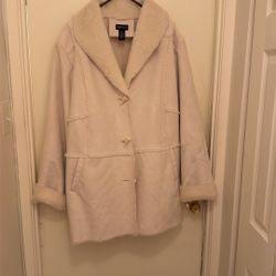 Ladies Off-White Coat 