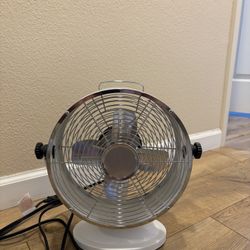 Retro Style Fan