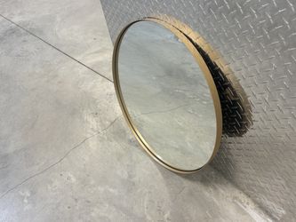 Golden Alauni Circle Mirror Bathroom