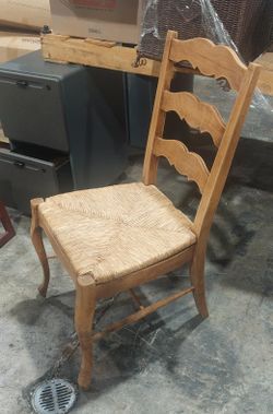 Vintage Rustic French Country Carved Wood Woven Rush Seat Dining Side Chair