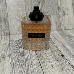 Valentino Perfume 