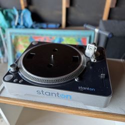 Stanton Turn Table For Sale $50