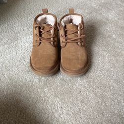 Woman Neumel Ugg Boots 