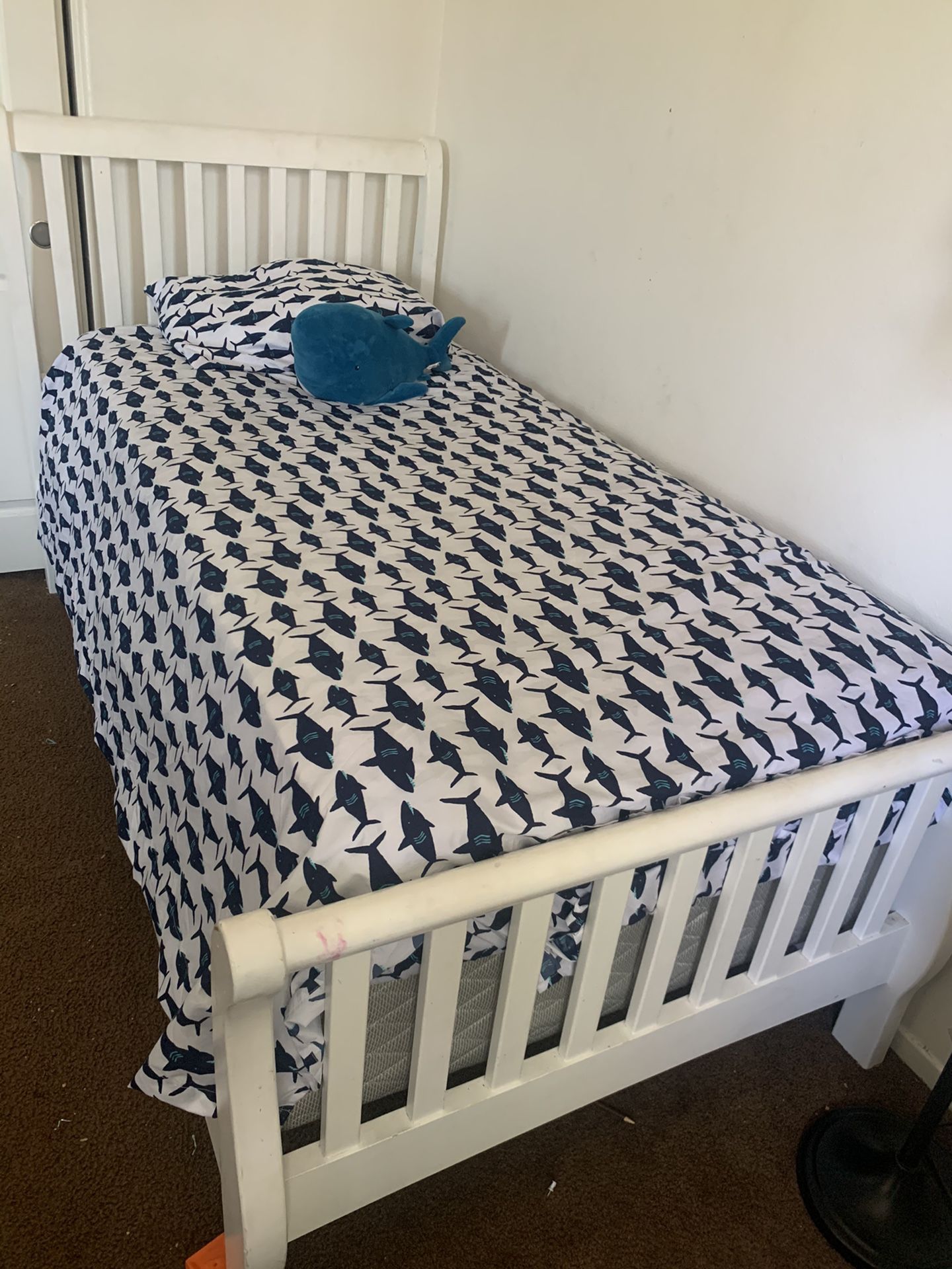 Twin size bed with matrix included