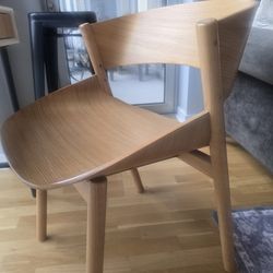 Bludot 2 Port chairs in white oak