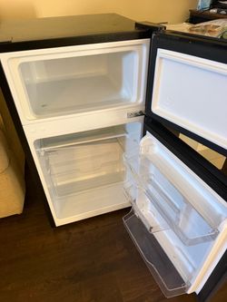 Mini fridge/freezer