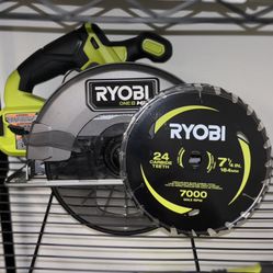 RYOBI ONE+ HP 18V Brushless Cordless 7-1/4 in. Circular Saw (Tool Only)