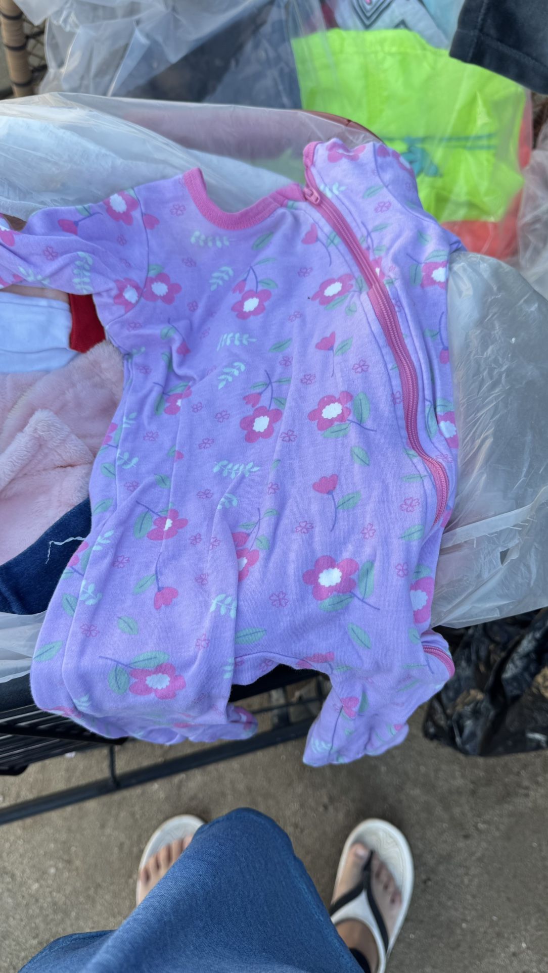 Huge Bag Of Baby Girl Clothes $35