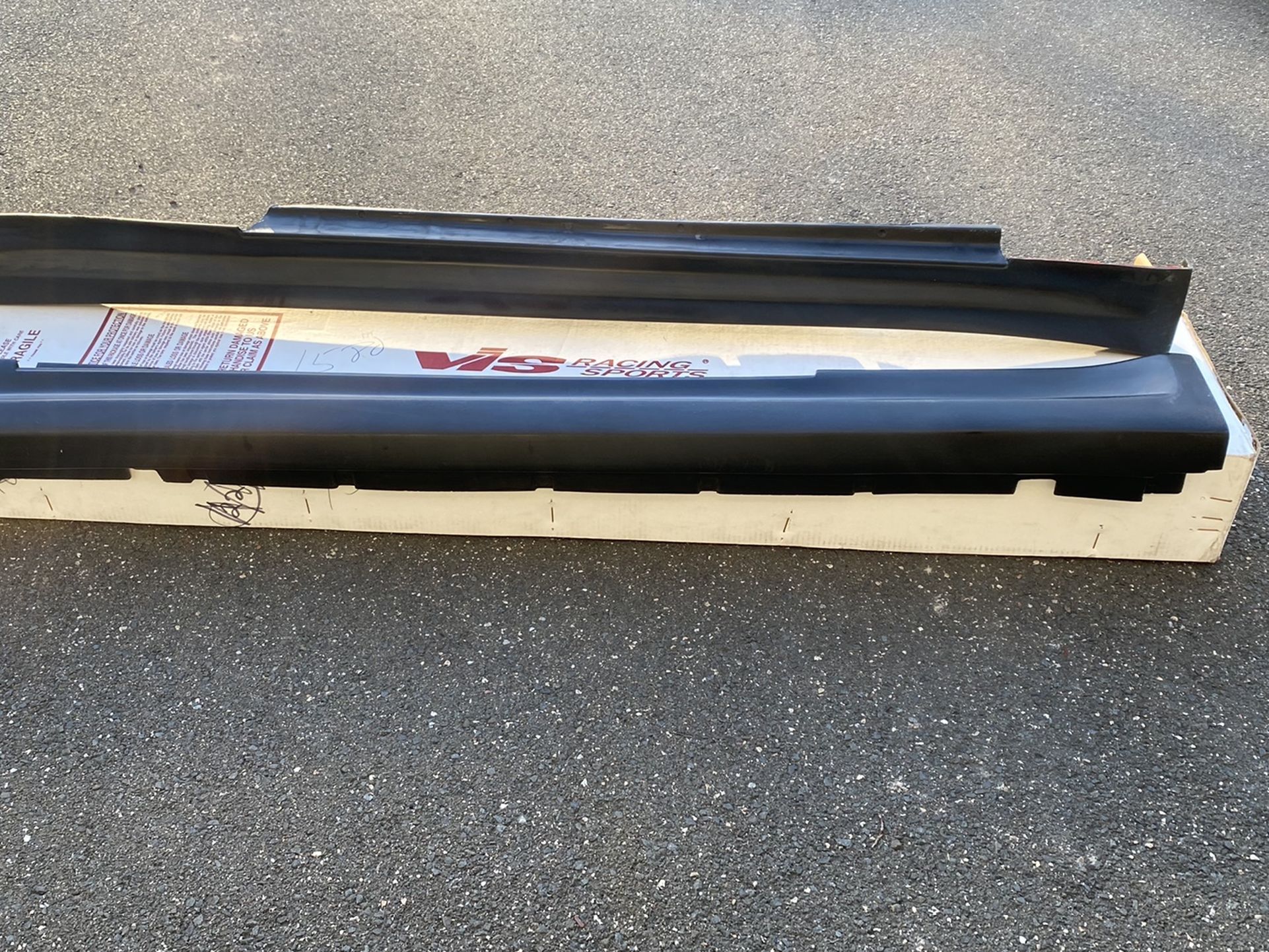 Infiniti G 35 Coupe Side Skirts